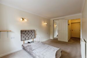BEDROOM- click for photo gallery